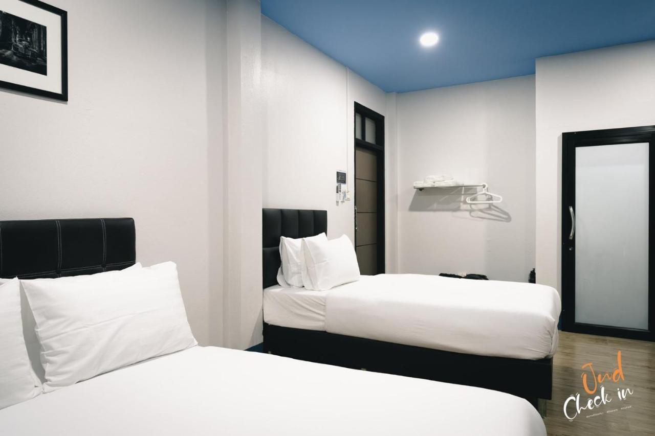 Udomsuk Hotel Satun Exterior photo
