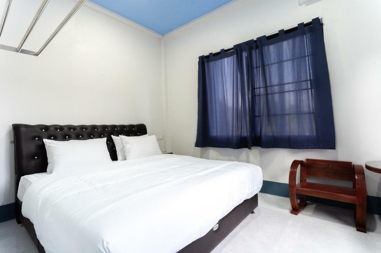Udomsuk Hotel Satun Exterior photo